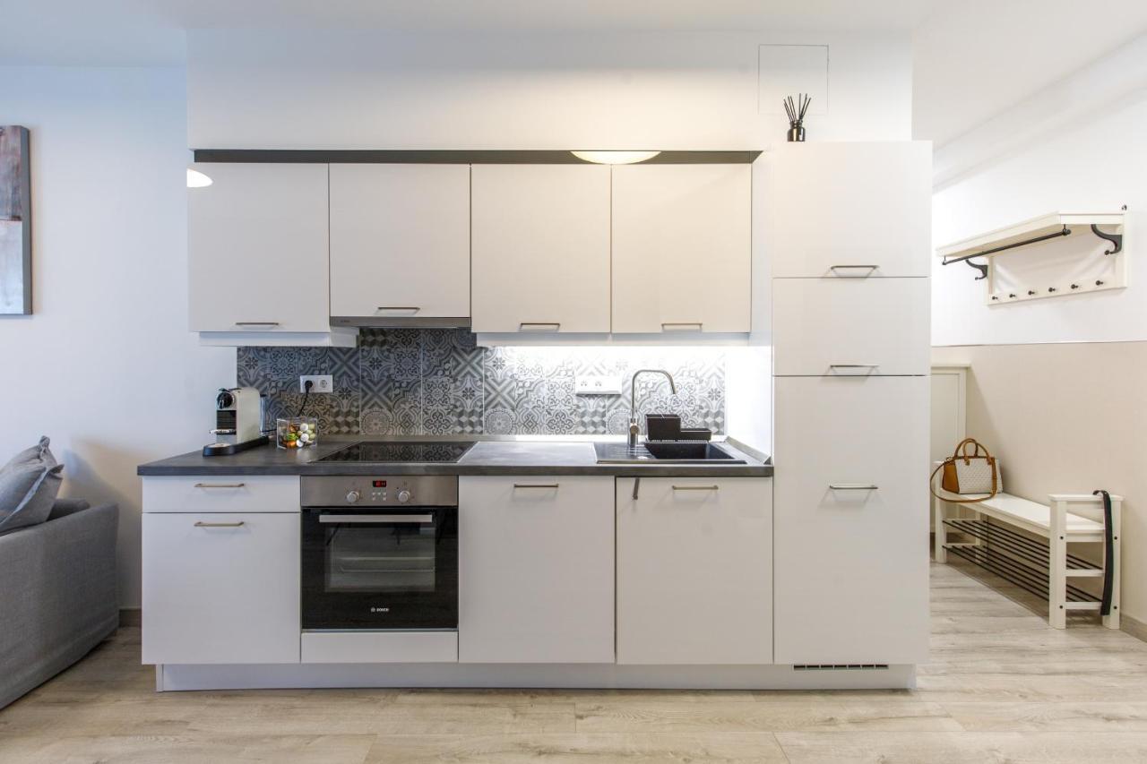 K40 Boutique Apartment In The City Center บูดาเปสต์ ภายนอก รูปภาพ