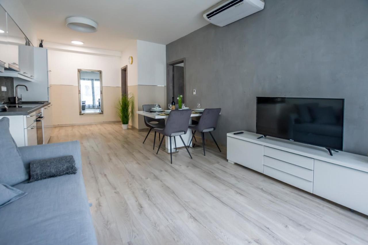 K40 Boutique Apartment In The City Center บูดาเปสต์ ภายนอก รูปภาพ