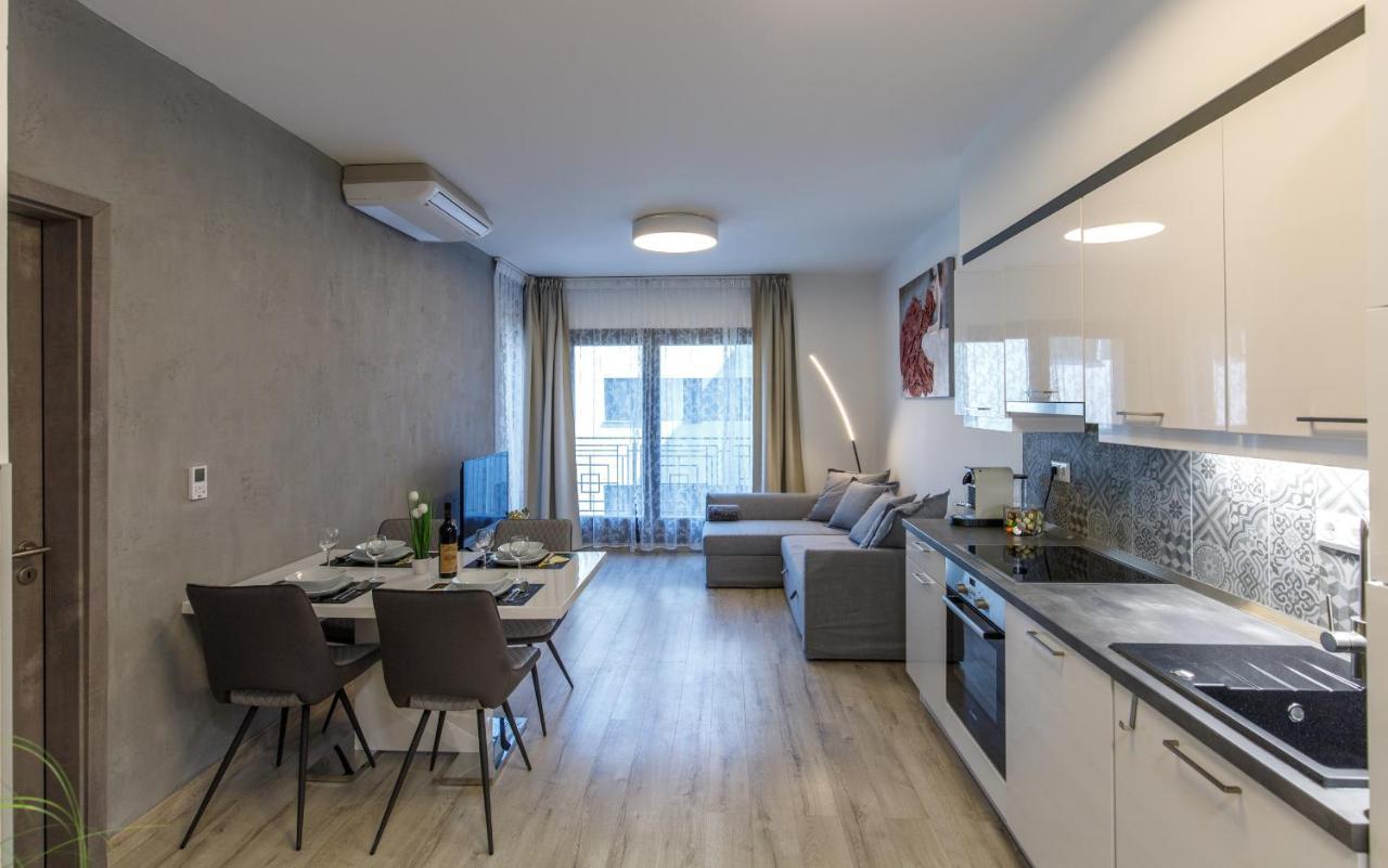 K40 Boutique Apartment In The City Center บูดาเปสต์ ภายนอก รูปภาพ