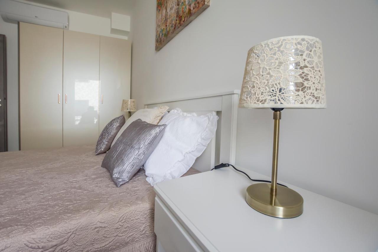K40 Boutique Apartment In The City Center บูดาเปสต์ ภายนอก รูปภาพ