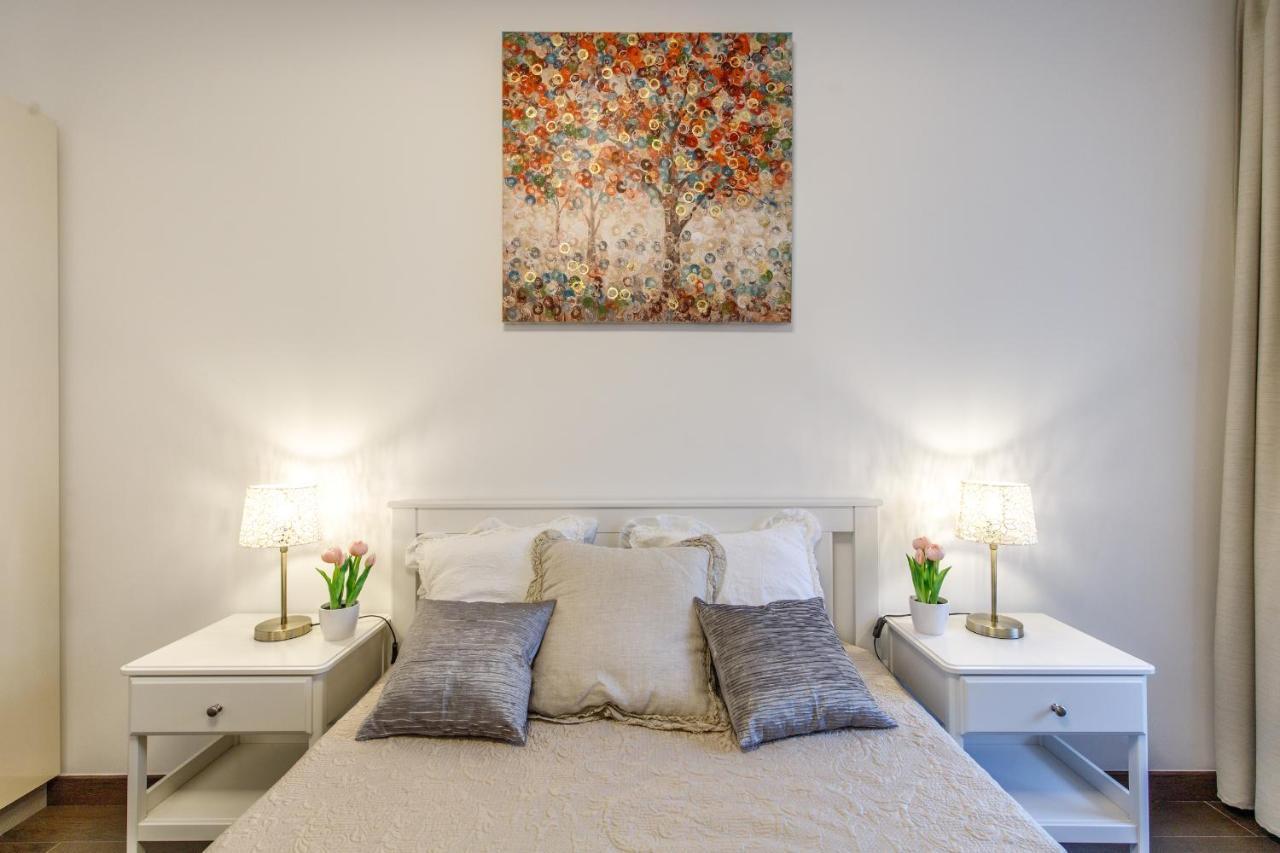 K40 Boutique Apartment In The City Center บูดาเปสต์ ภายนอก รูปภาพ